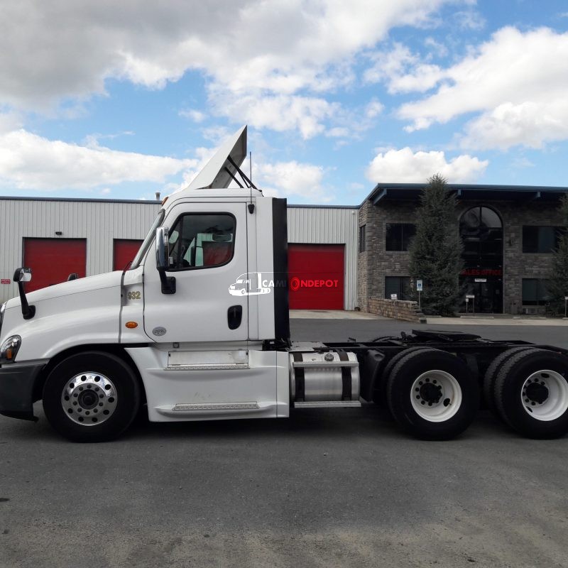 Truck Thumbnail 3