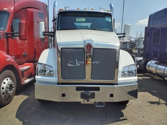Truck Thumbnail 3