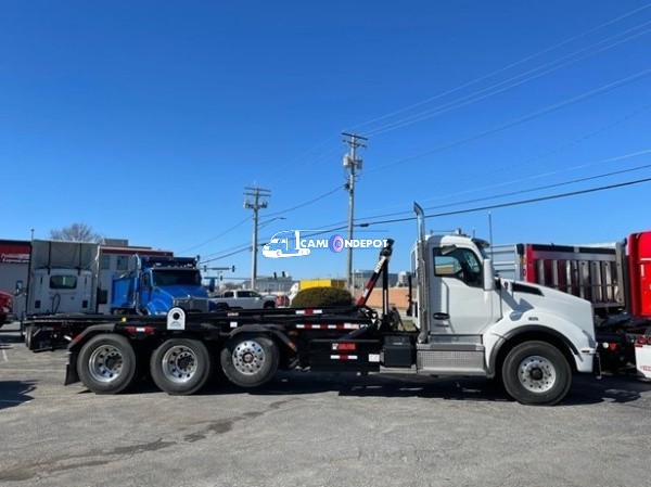 Truck Thumbnail 3