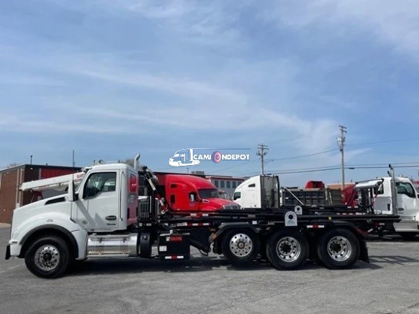 Truck Thumbnail 3