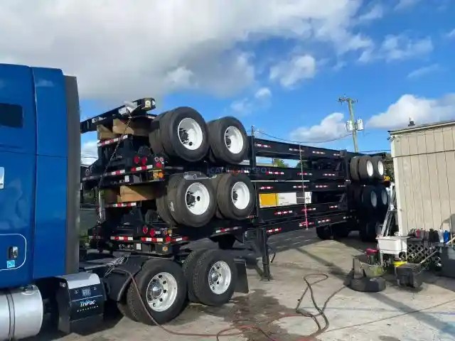 Truck