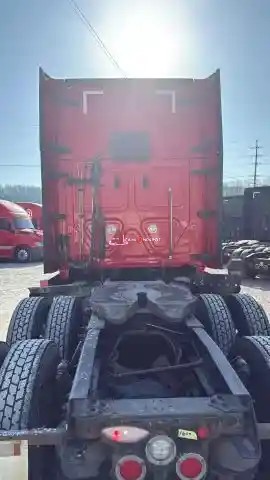 Truck Thumbnail 3
