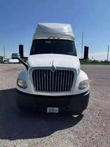 Truck Thumbnail 2