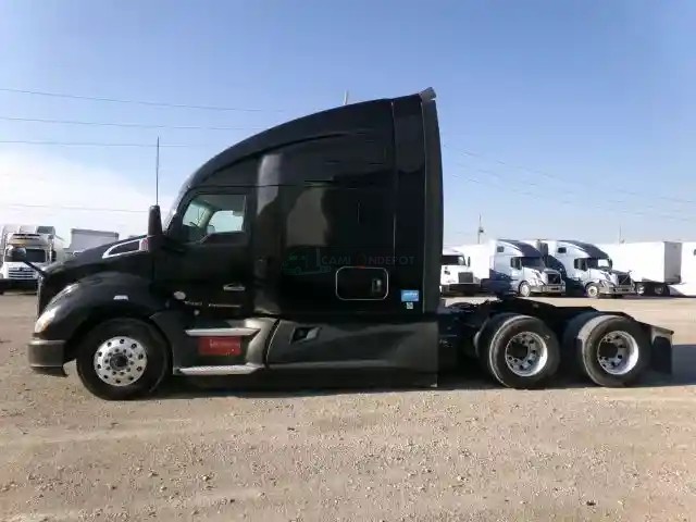 Truck Thumbnail 3