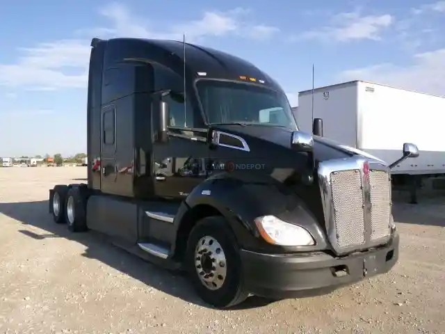Truck Thumbnail 2