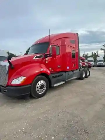 Truck Thumbnail 2
