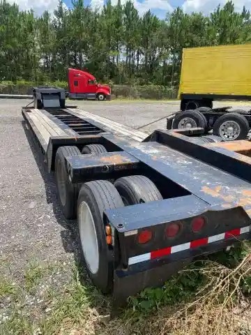 Truck Thumbnail 4