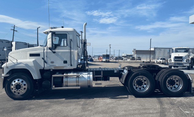 Truck Thumbnail 2