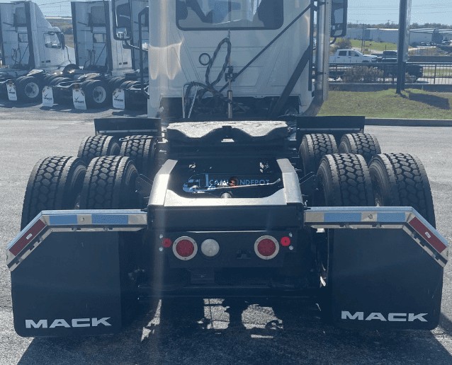 Truck Thumbnail 3