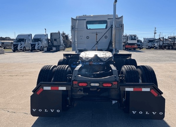 Truck Thumbnail 3