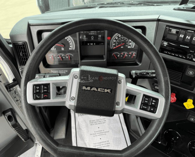 Truck Thumbnail 5
