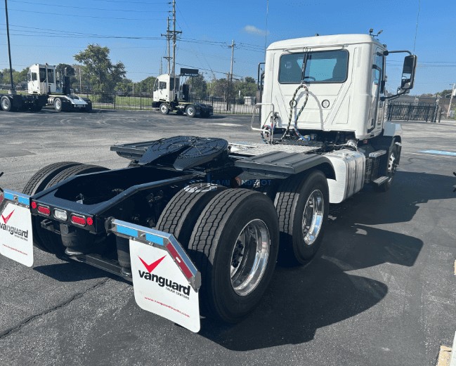Truck Thumbnail 3