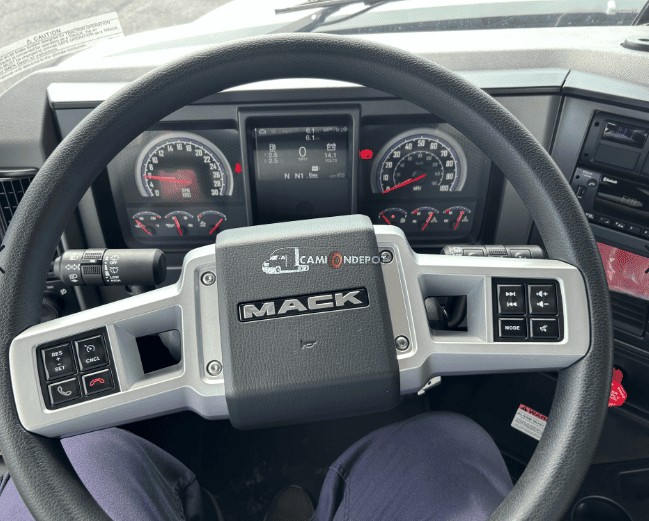 Truck Thumbnail 4