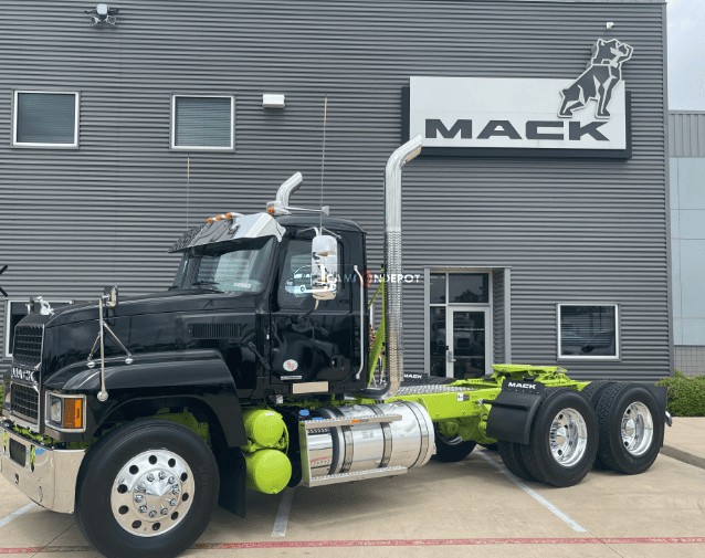 Truck Thumbnail 2