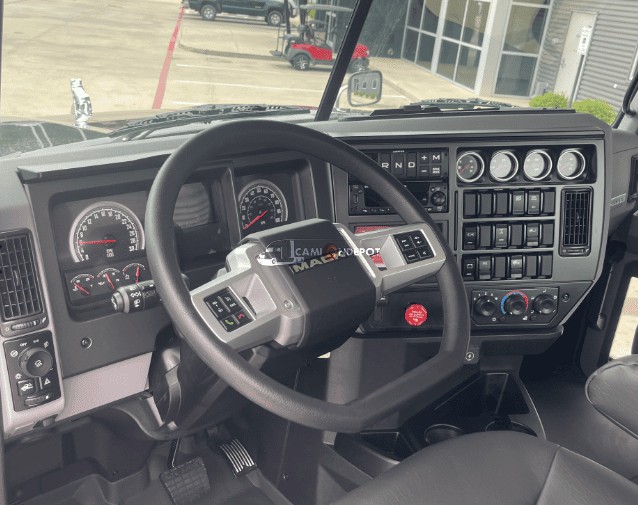Truck Thumbnail 3