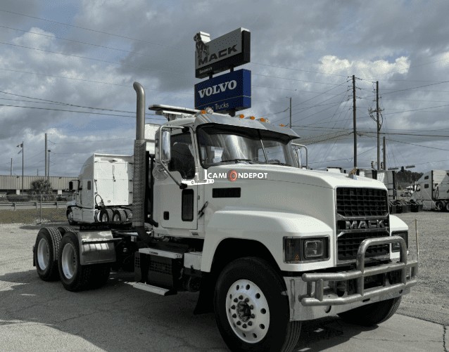 Truck Thumbnail 2