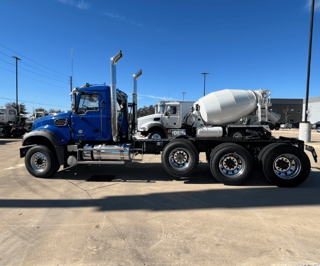 Truck Thumbnail 3