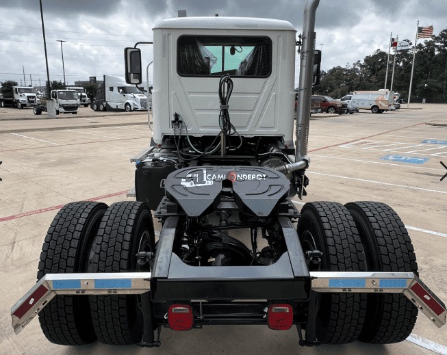 Truck Thumbnail 3