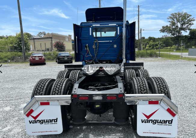 Truck Thumbnail 3