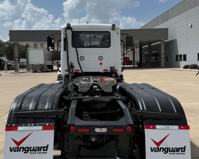 Truck Thumbnail 4