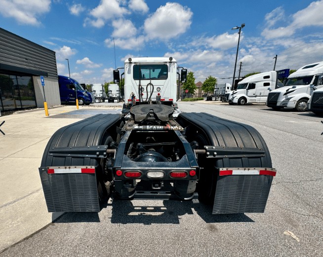 Truck Thumbnail 3