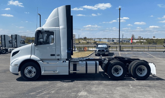 Truck Thumbnail 3