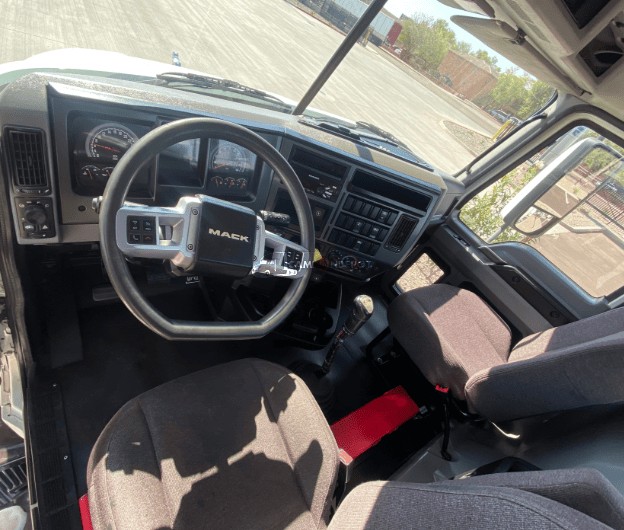 Truck Thumbnail 4