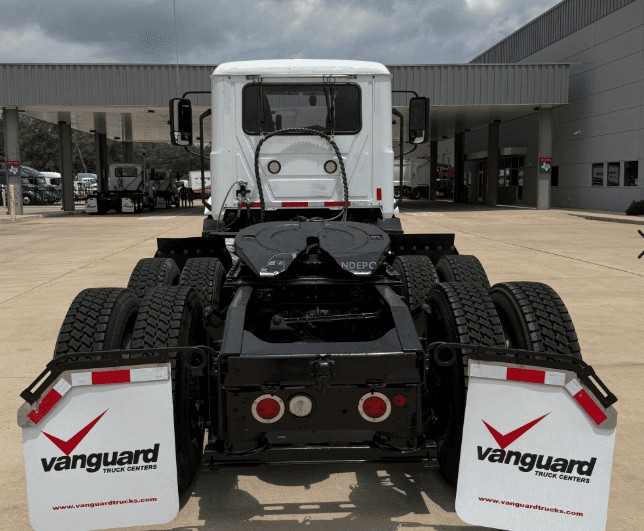 Truck Thumbnail 4