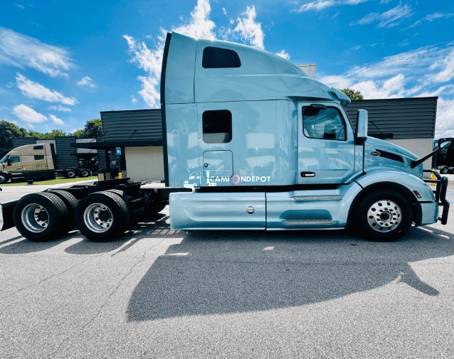 Truck Thumbnail 2