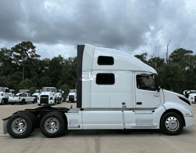 Truck Thumbnail 3