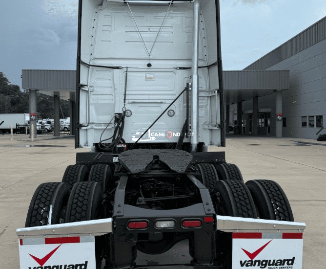 Truck Thumbnail 4