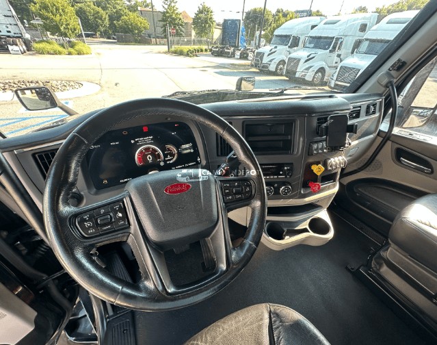 Truck Thumbnail 4