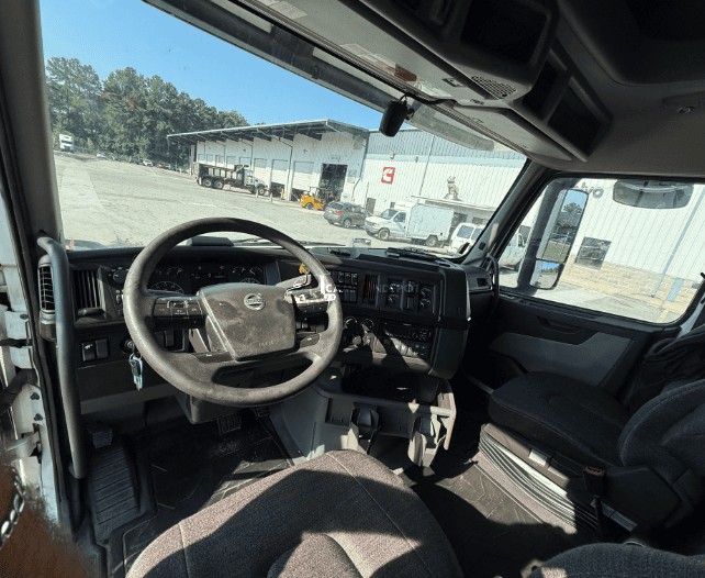 Truck Thumbnail 4