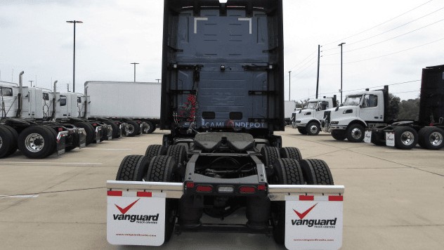 Truck Thumbnail 4