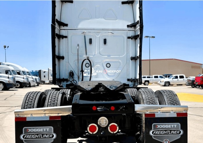 Truck Thumbnail 5