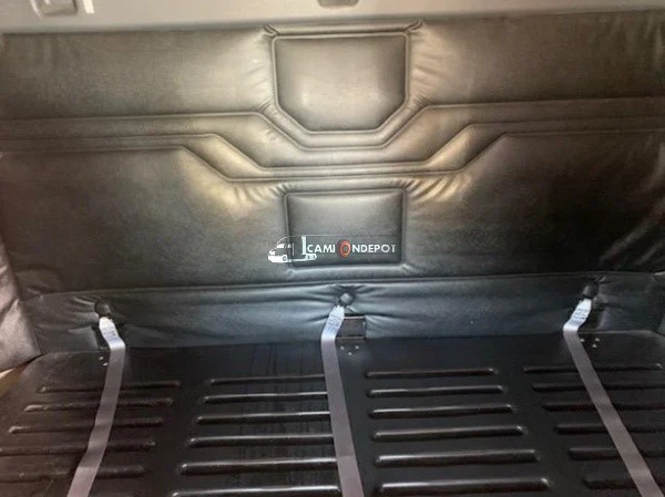 Truck Thumbnail 5