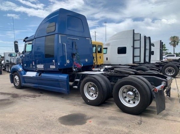 Truck Thumbnail 2