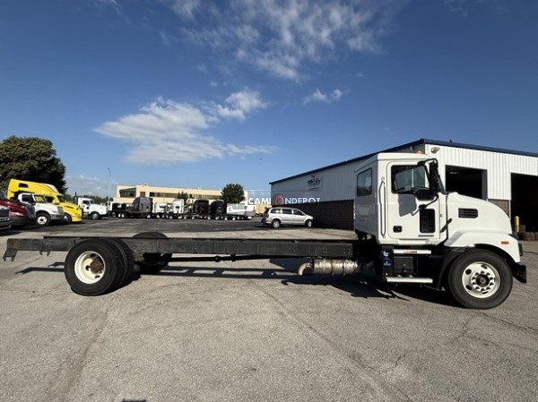 Truck Thumbnail 2