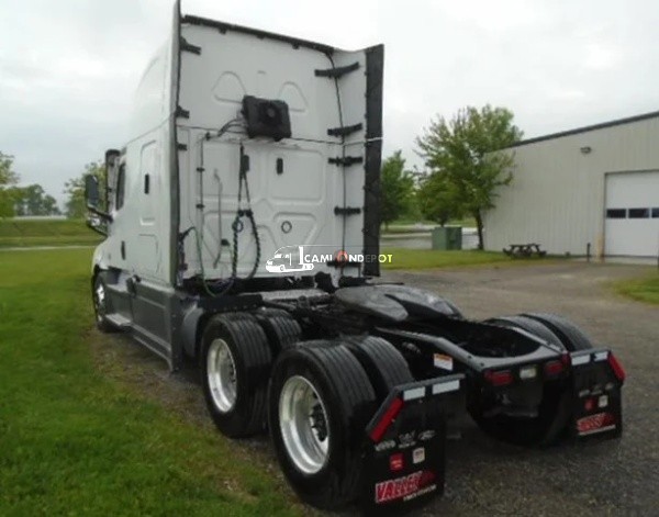 Truck Thumbnail 4