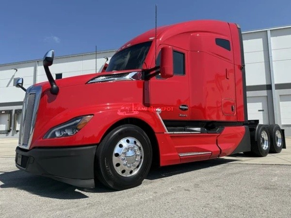 Truck Thumbnail 3