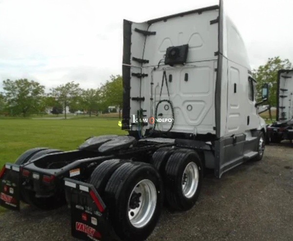 Truck Thumbnail 3