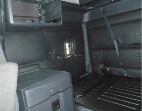 Truck Thumbnail 4