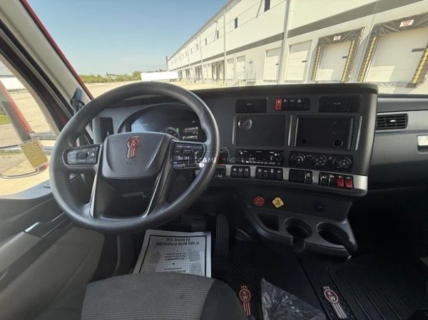 Truck Thumbnail 5