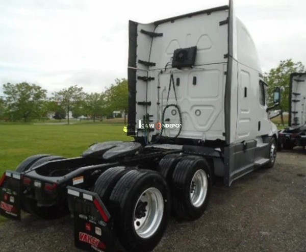 Truck Thumbnail 2
