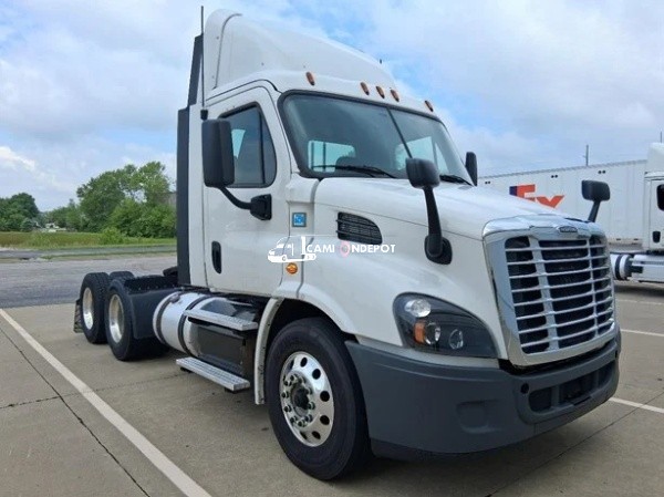 Truck Thumbnail 3