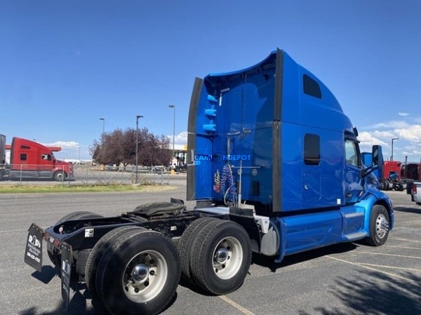 Truck Thumbnail 4