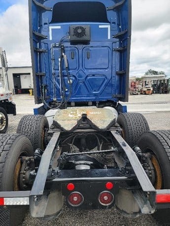 Truck Thumbnail 3