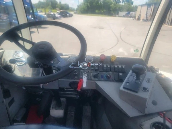 Truck Thumbnail 5