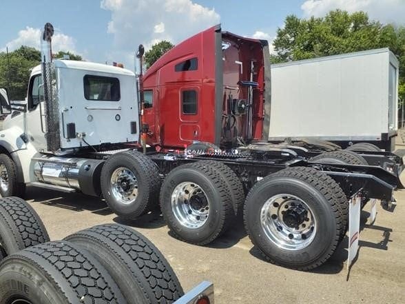 Truck Thumbnail 2