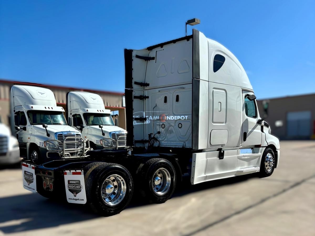 Truck Thumbnail 2
